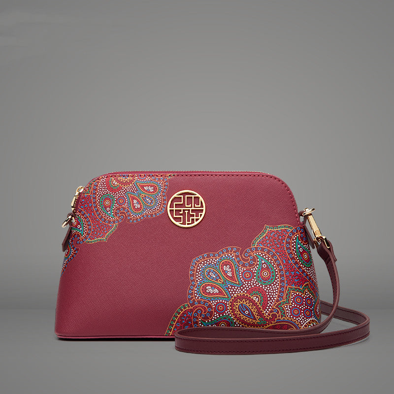 Premium Shoulder Bag – Spacious, Durable & Elegant