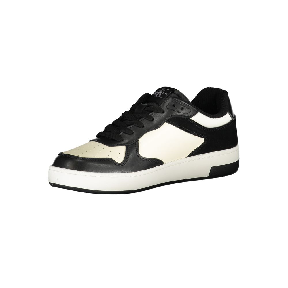 Calvin Klein Sleek Black Sneakers with Contrast Details - SMARTMARTNZ
