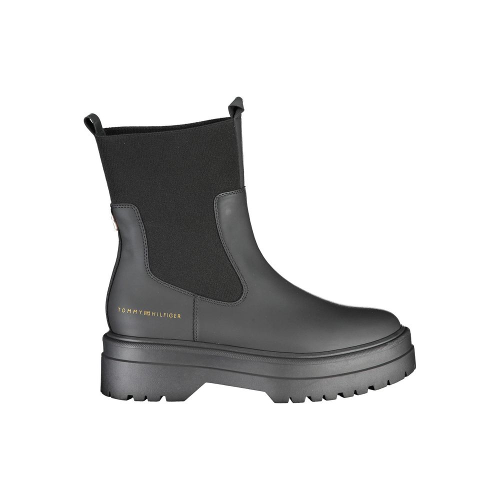 Tommy Hilfiger Elegant Ankle Boot with Contrast Details - SMARTMARTNZ