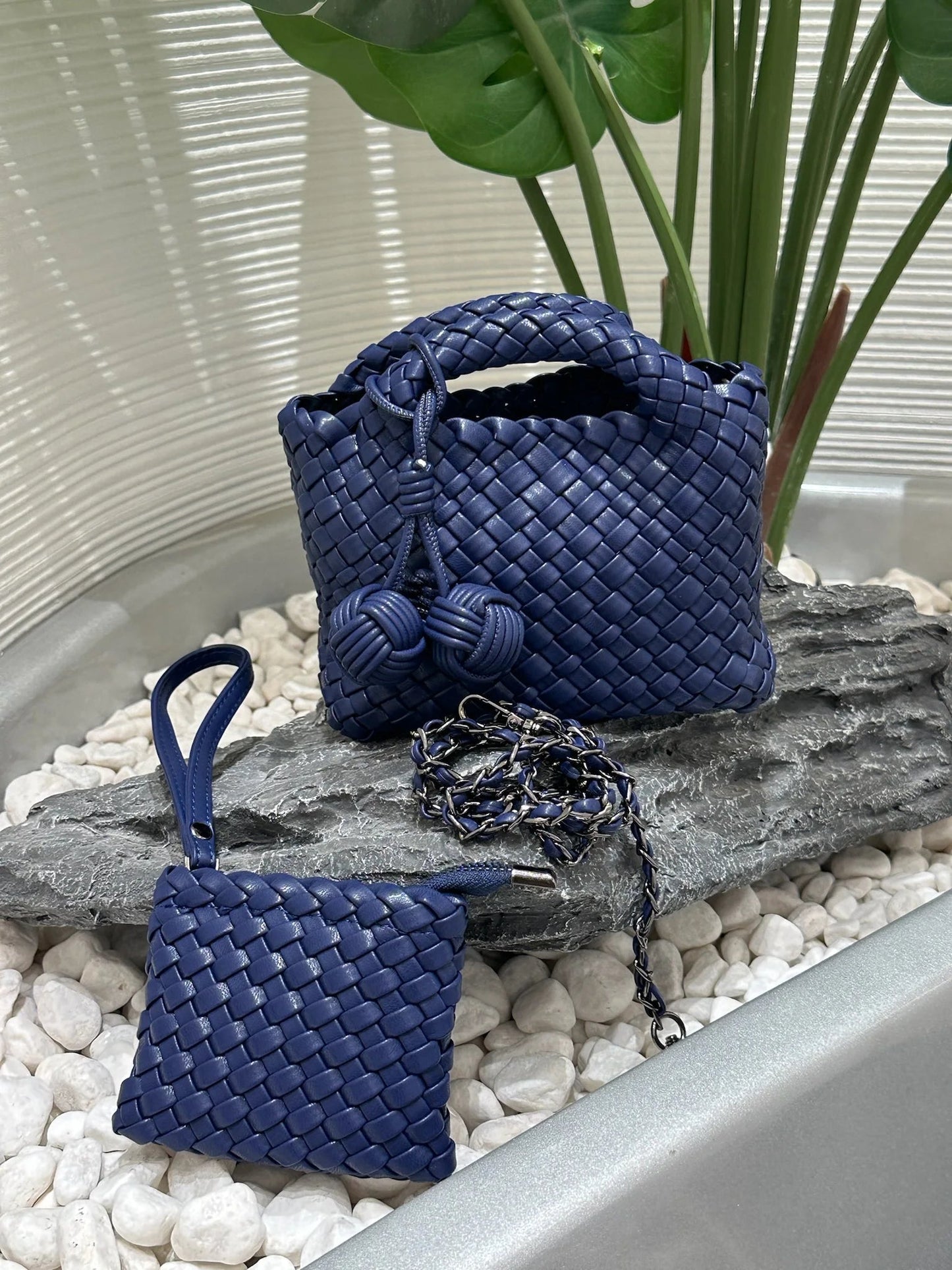 Women’s Fashion Woven Bag – Soft Handmade PU Leather Shoulder Bucket - SMARTMARTNZ