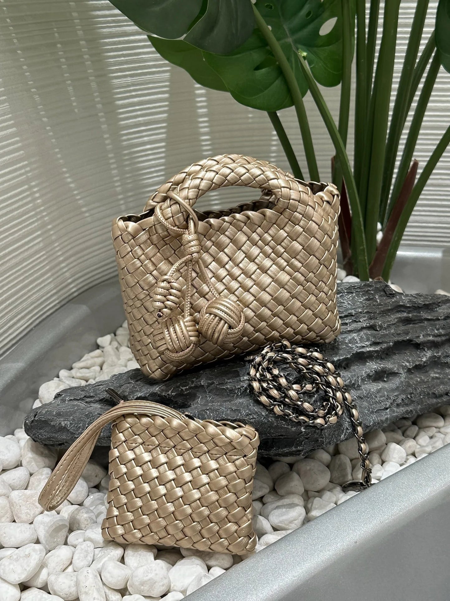 Women’s Fashion Woven Bag – Soft Handmade PU Leather Shoulder Bucket - SMARTMARTNZ