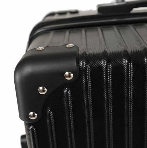 3 - Piece Hard Shell Luggage Set – 4 Wheels & Lock - SMARTMARTNZ