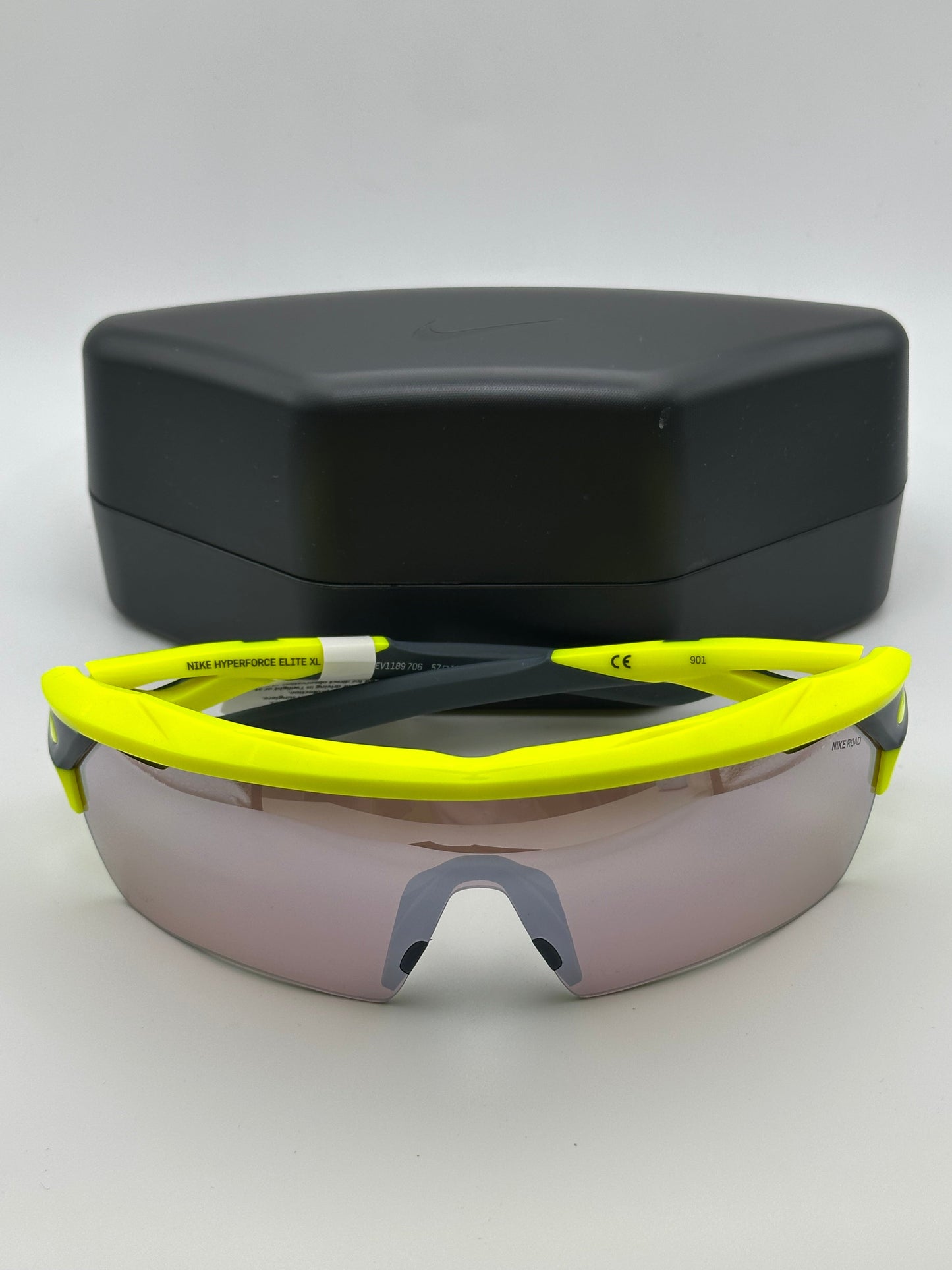 Nike Hyperforce Elite XL Men's Running Sunglasses - EV1189/57/VLT