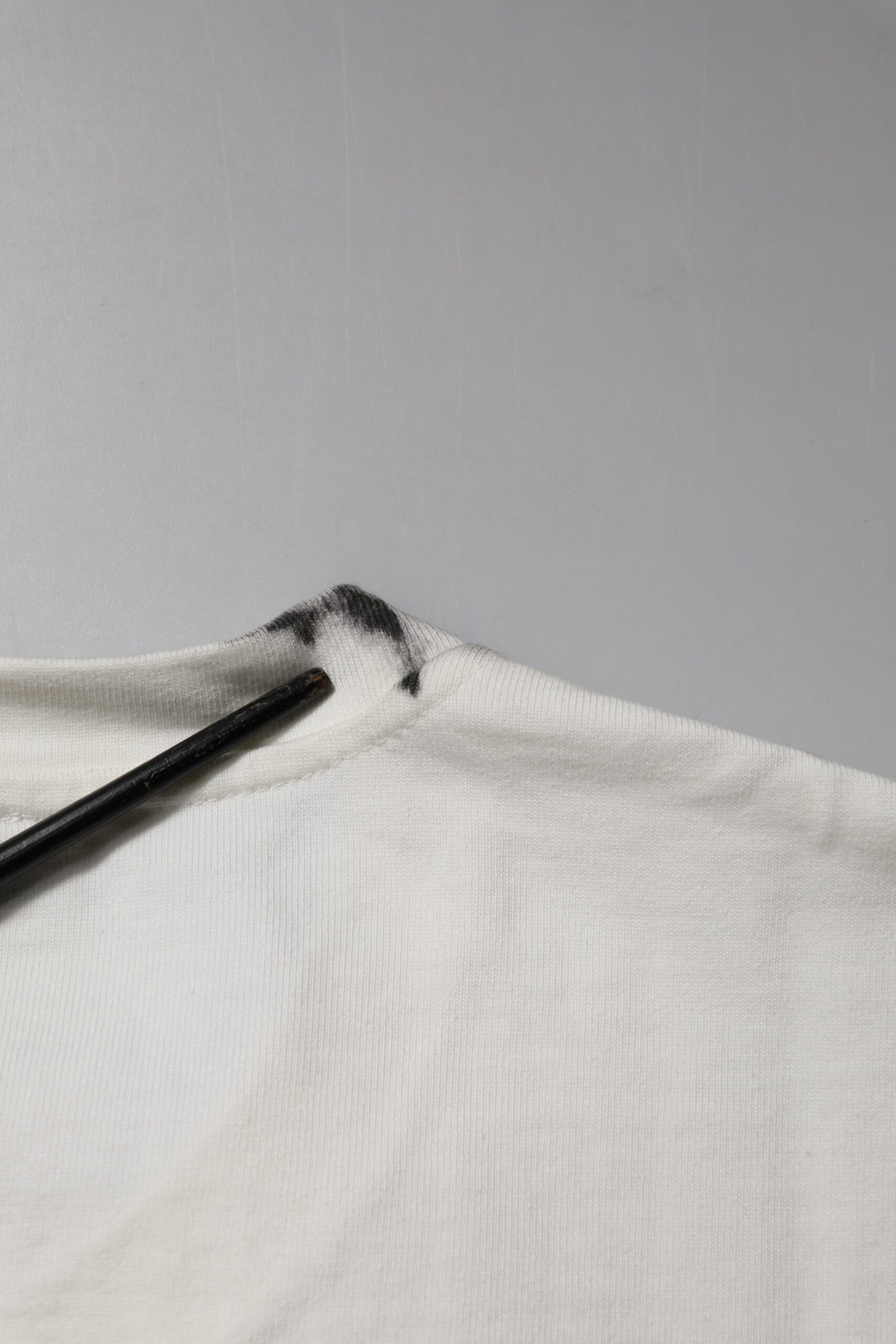 Dolce & Gabbana White Cotton DG Logo Print Round Neck T-shirt