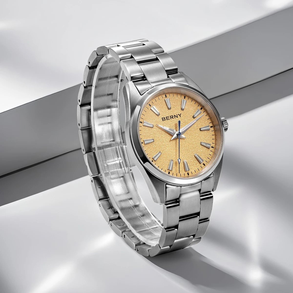 BERNY Men’s Luminous Sapphire Quartz Watch - SMARTMARTNZ