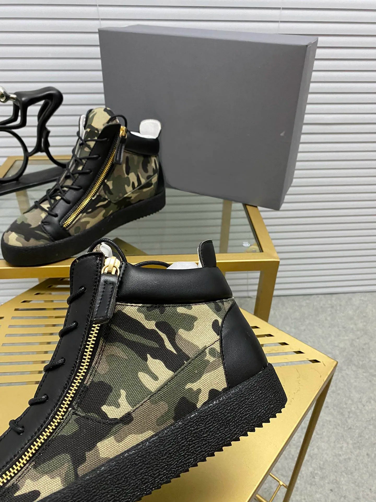 Camouflage Military - Style Outdoor Trekking Shoes( Size 38 - 47) - SMARTMARTNZ