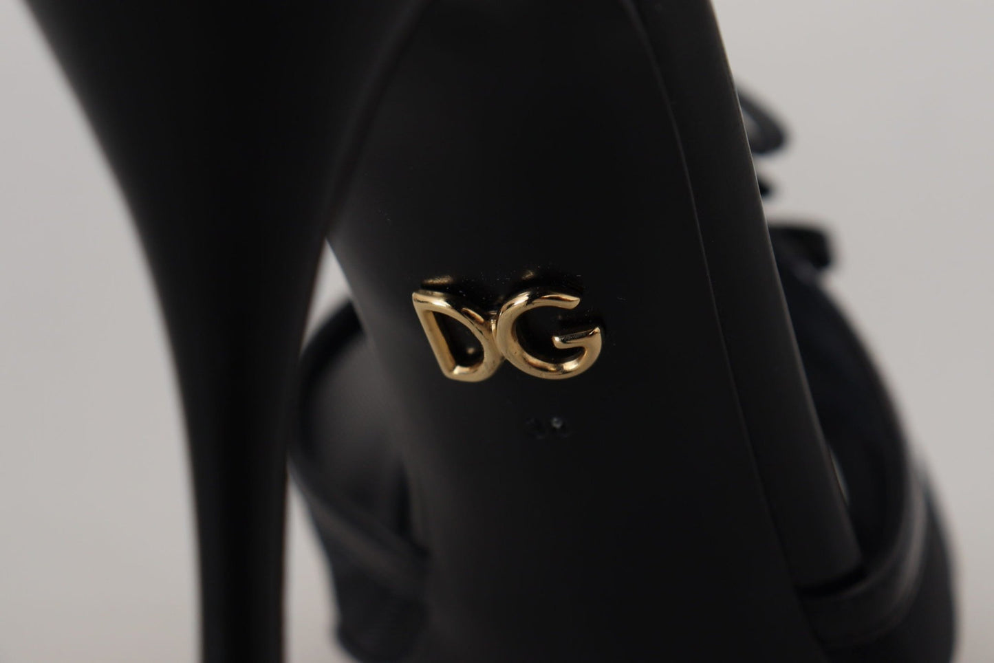 Dolce & Gabbana Black Stiletto High Heels Sandals Shoes - SMARTMARTNZ