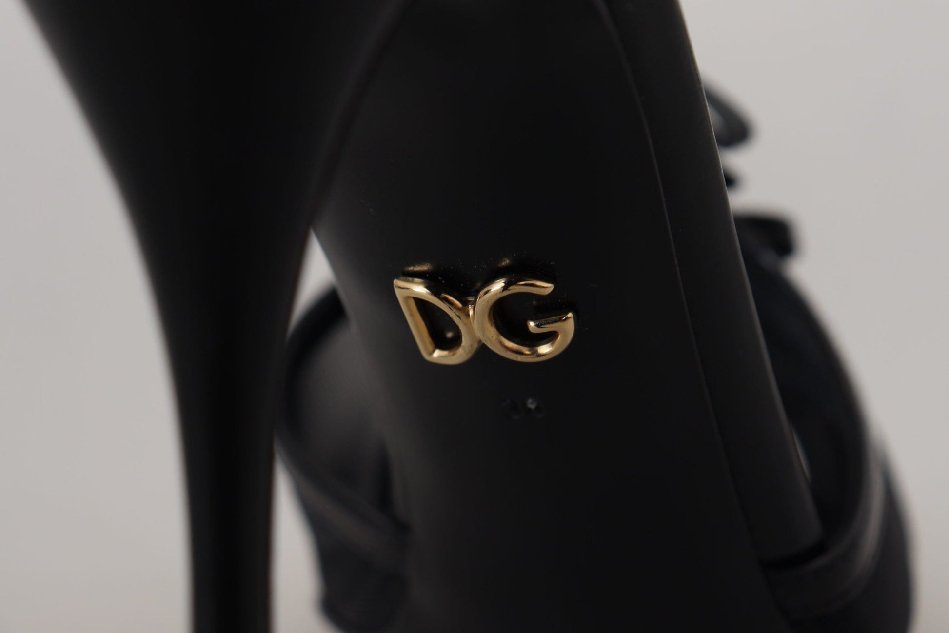 Dolce & Gabbana Black Stiletto High Heels Sandals Shoes - SMARTMARTNZ