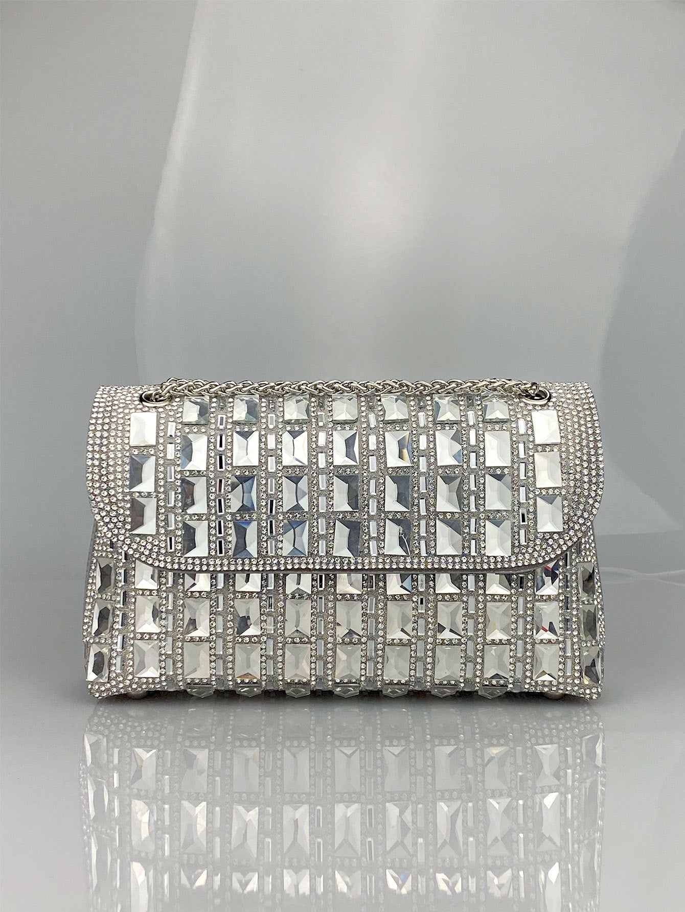“Rhinestone Glass Clutch with Chain – Elegant & Dazzling” - SMARTMARTNZ