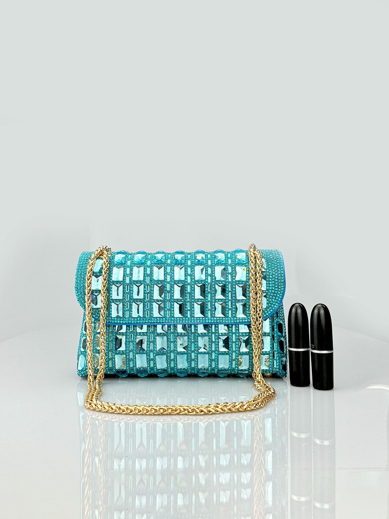 “Rhinestone Glass Clutch with Chain – Elegant & Dazzling” - SMARTMARTNZ