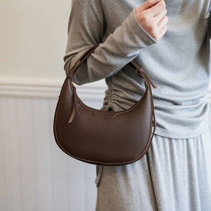 Trendy Underarm Handbag – Sleek & Lightweight - SMARTMARTNZ