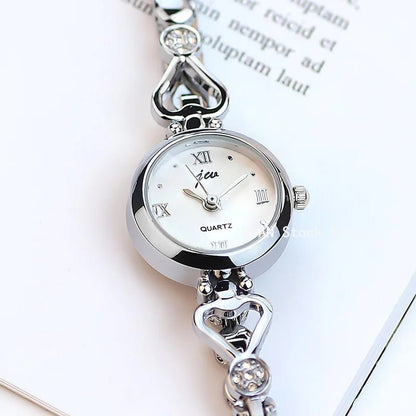 Women’s Elegant Quartz Watch – Small Face with Fashion Bracelet (Gift - Ready) - SMARTMARTNZ