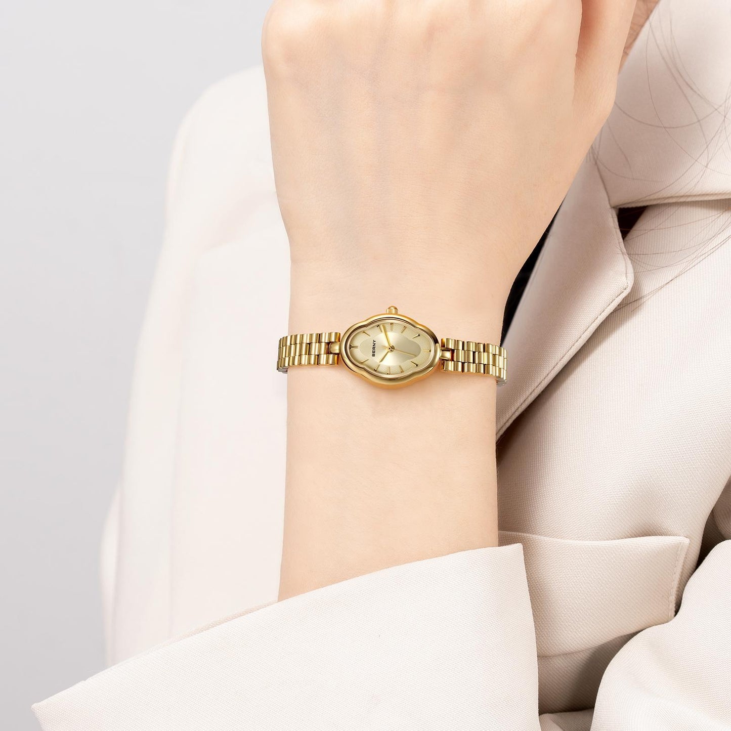 Women’s Light Luxury Mermaid Quartz Watch – Exquisite & Elegant - SMARTMARTNZ
