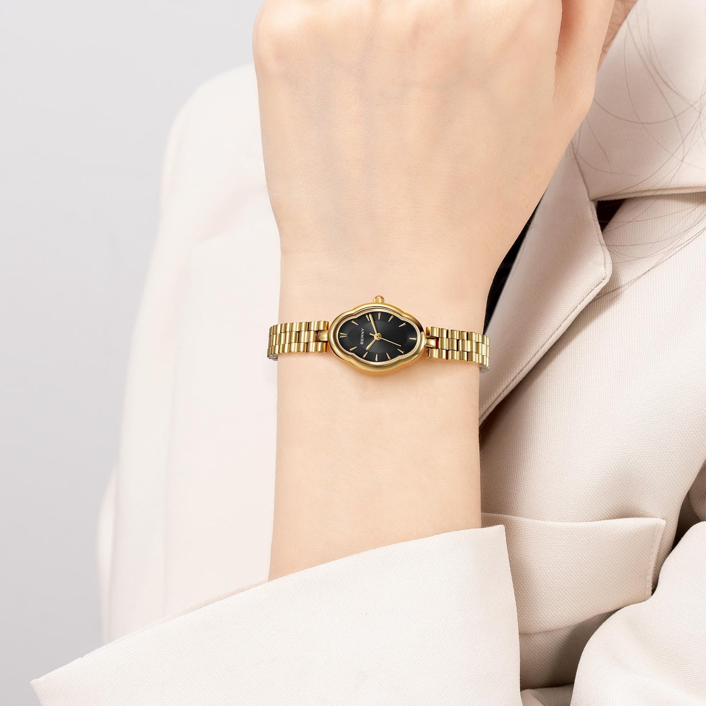 Women’s Light Luxury Mermaid Quartz Watch – Exquisite & Elegant - SMARTMARTNZ